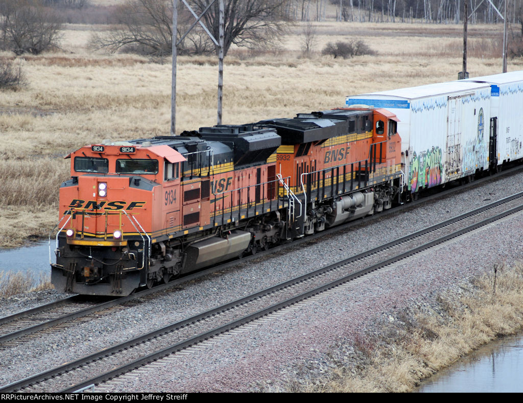 BNSF 9134